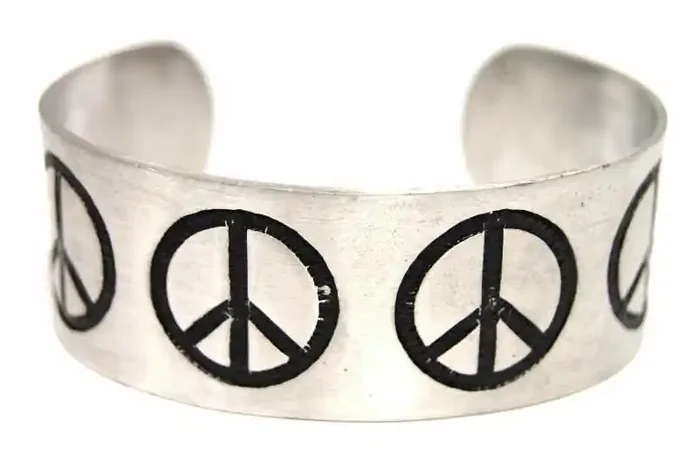 Armspange – Friedenszeichen