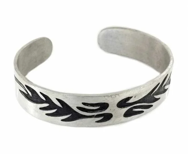 Armspange Tribal-Motiv