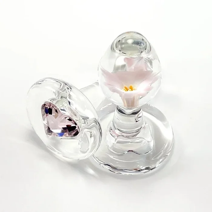 CRYSTAL DELIGHTS Rose Twisted Heart Plug