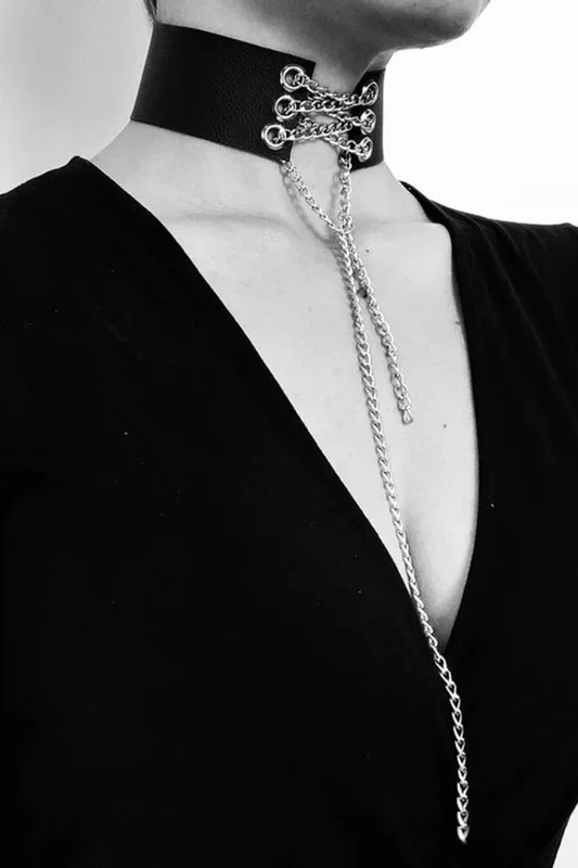 Deluxerie Choker Sairah