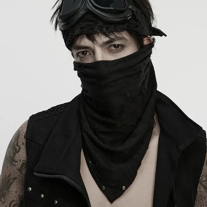 Distressed Gothic Schal mit nietenverzierten Kanten