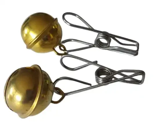 Edelstahlklammern mit Metallglöckchen – Gold