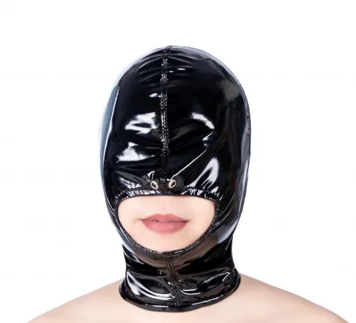 Gesichtsmaske mit Mundöffnung