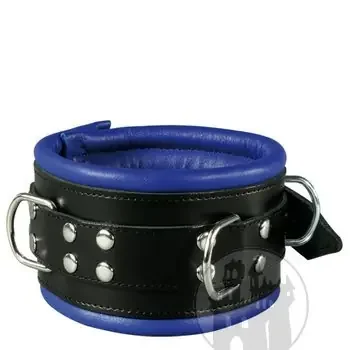 Halsfessel breit blau mit massiven D-Ringen