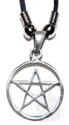 Halskette mit Pentagramm – klein