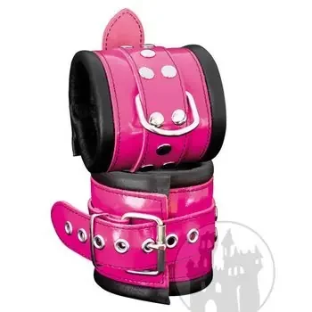 Handfessel pink mit geschweißtem D-Ring