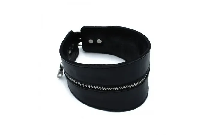 High-Neck-Halsband mit Reißverschluss