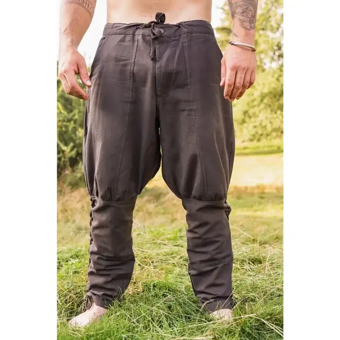 Hose mit Bundschnürung und seitlicher Schnürung