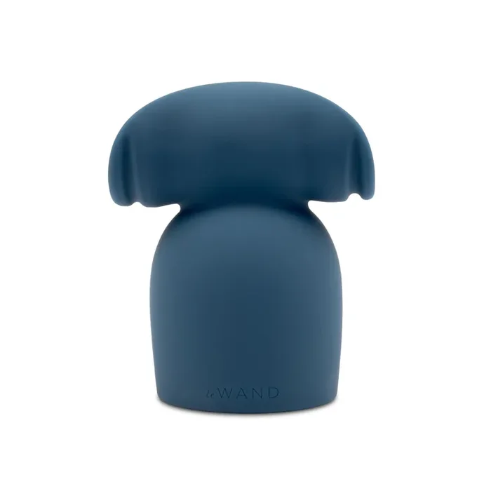 Le Wand – Stroke Silicone Penis Play Attachment
