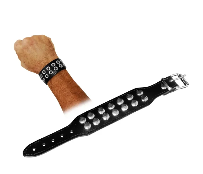 Lederarmband mit 2 Reihen Nieten