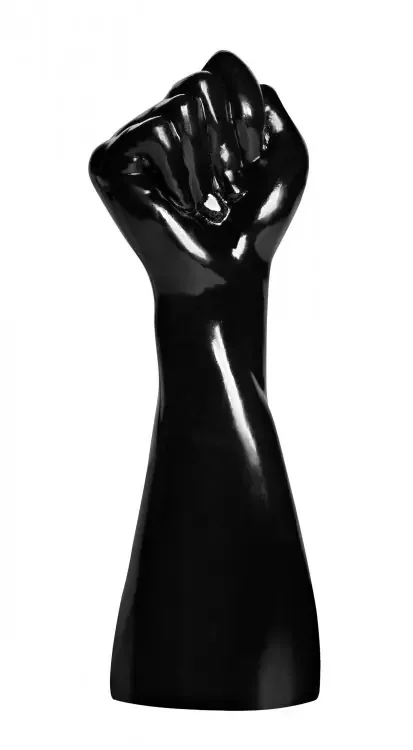 ‘Raise up‘ Fist