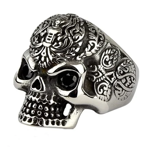 Ring ‚Totenkopf‘ Edelstahl mit Stein