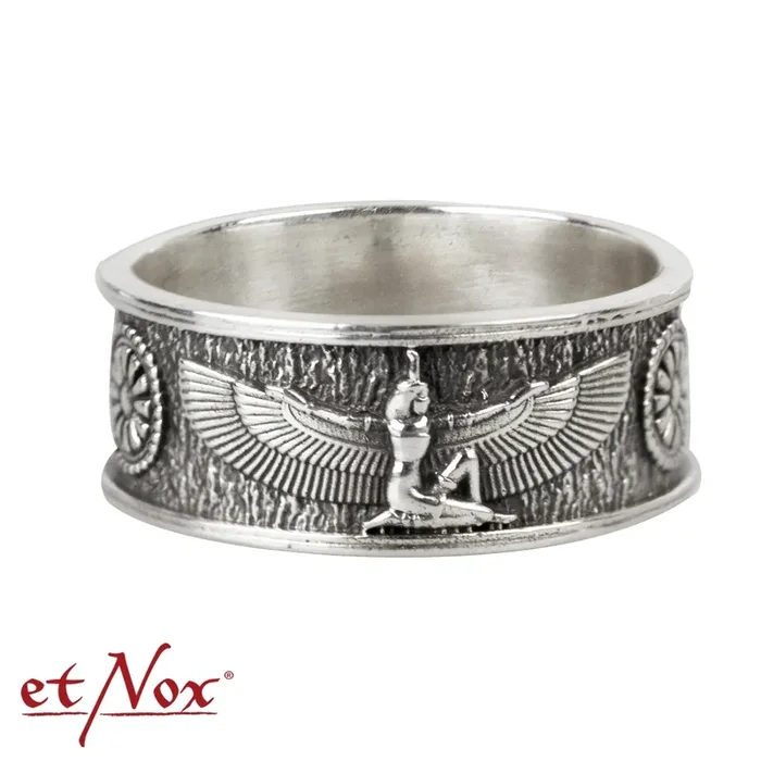 Ring Maat