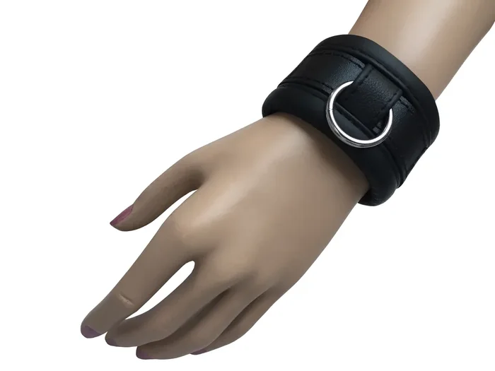 Schwarze Leder Handfessel