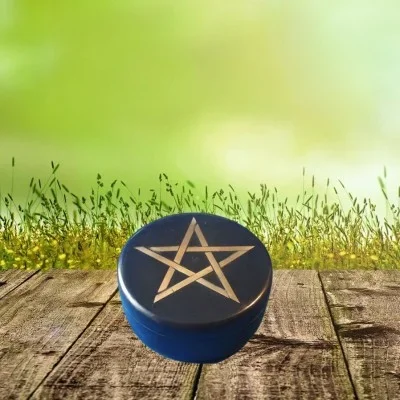 Specksteindose schwarz Pentagramm