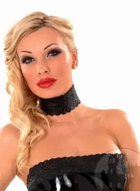 Spitzenhalsband