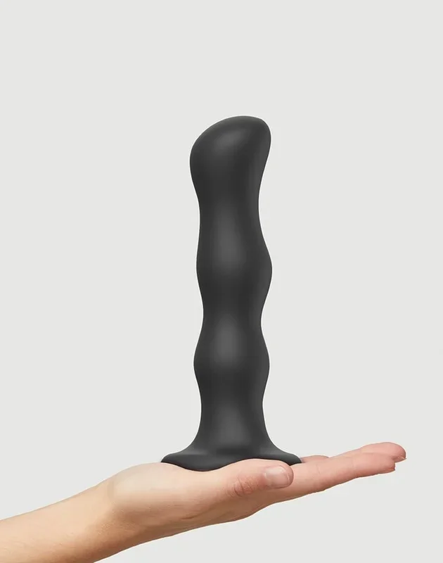 Strap-On-Me Geisha Balls XL – Strap-On Dildo 17,7 cm Ø4,0-4,2 cm mit rotierenden Kugeln