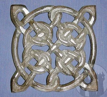 Wandrelief keltischer Knoten klein