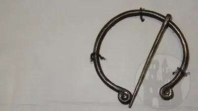 Wikingerfibel aus Eisen